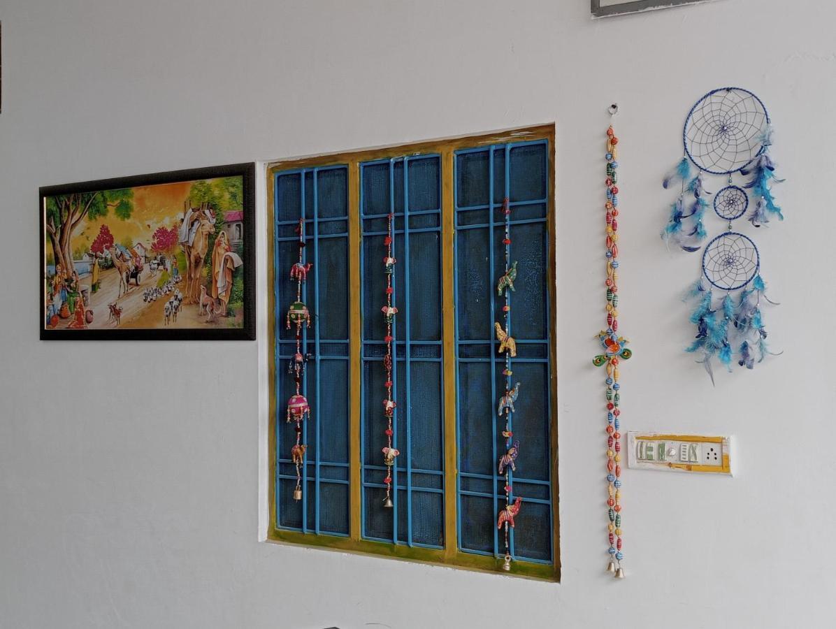 Veera'S Hostel Pushkar Zewnętrze zdjęcie