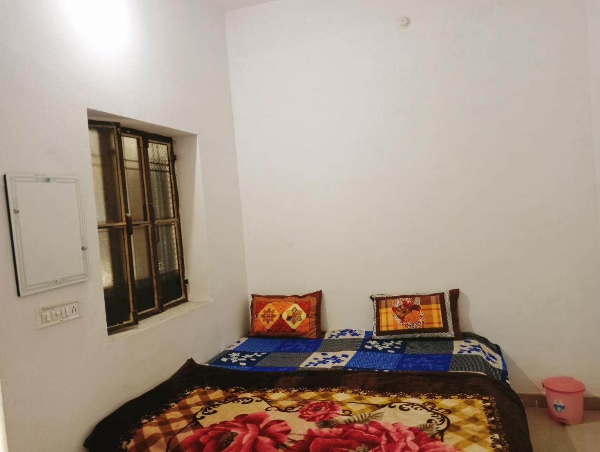 Veera'S Hostel Pushkar Zewnętrze zdjęcie